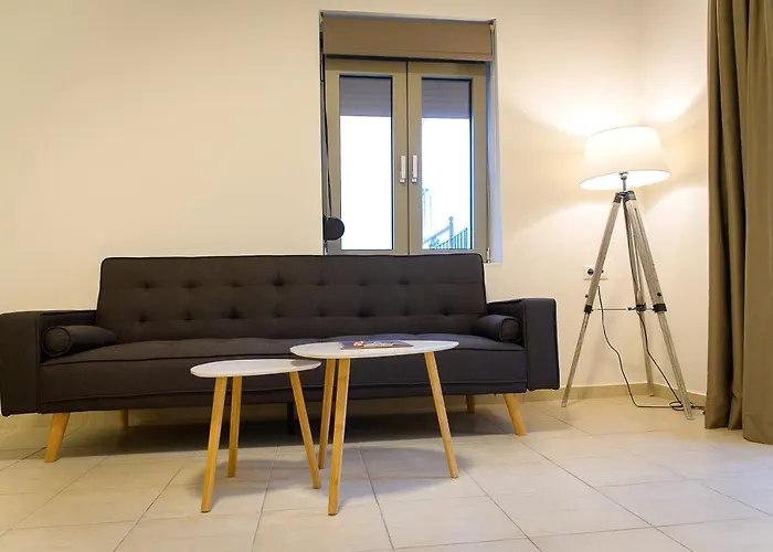 Uni Island - City Center Suites