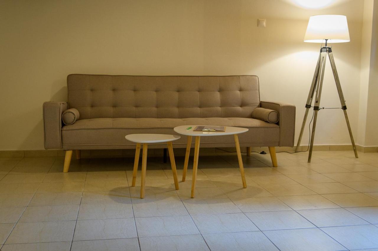 Uni Island - Center Apartment