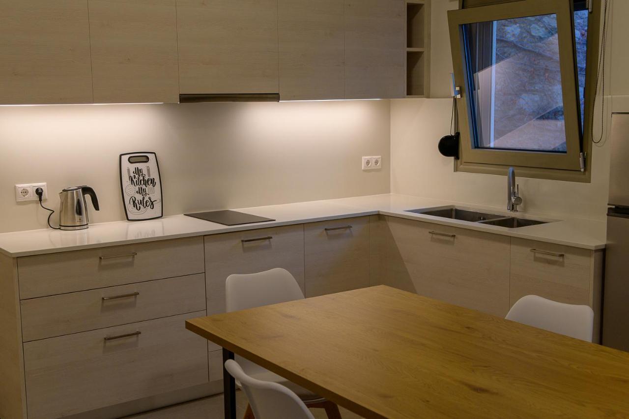 Uni Island - Center Apartment