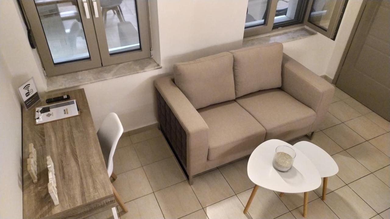 Uni Island - Center Apartment