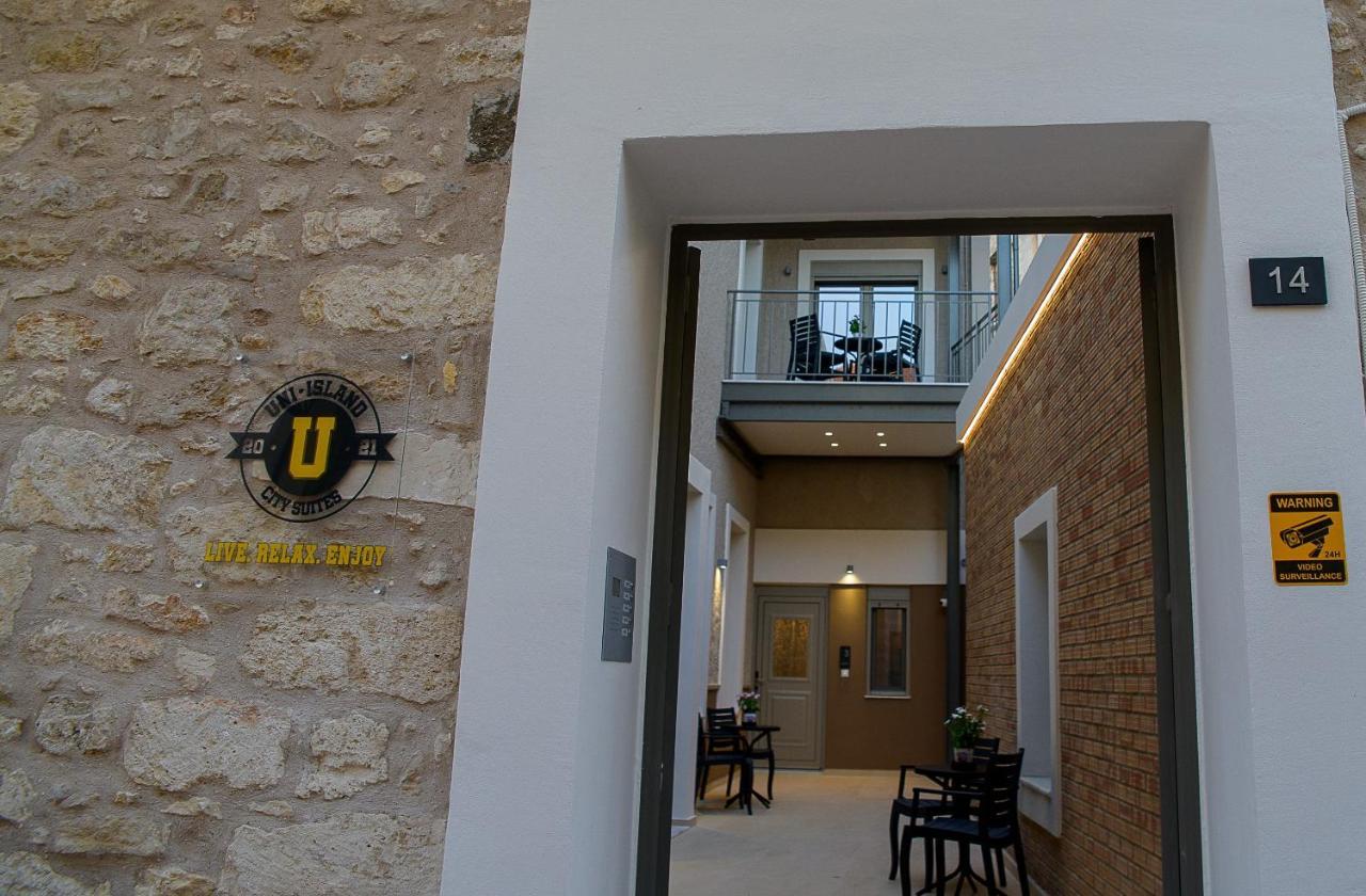 Uni Island - Center Heraklion (Crete)